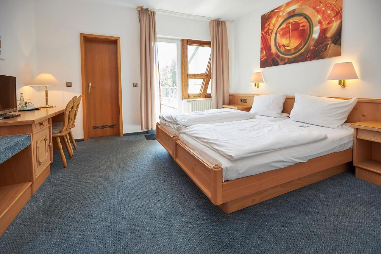 Hotel Bergischer Hof Windeck Exteriör bild