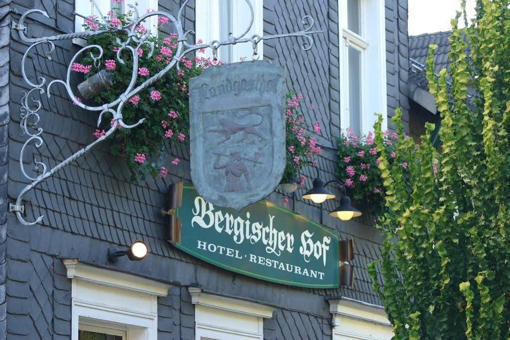 Hotel Bergischer Hof Windeck Exteriör bild