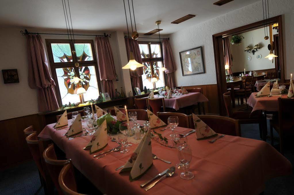 Hotel Bergischer Hof Windeck Exteriör bild